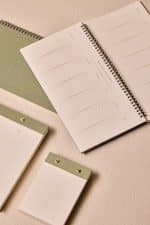 Premium Soft Yeşil Keten Kaplama Grande & Petite Notepad + Haftalık Planlayıcı 3’lü Set - Görsel 2