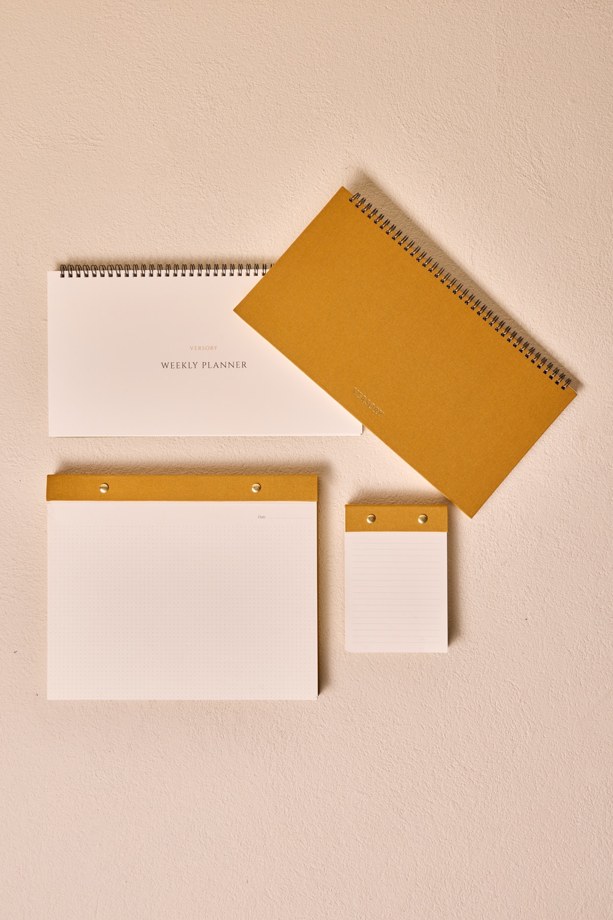 turuncu-not-defteri-seti-on Premium Taba Keten Kaplama Grande & Petite Notepad + Haftalık Planlayıcı 3’lü Set - Görsel 1