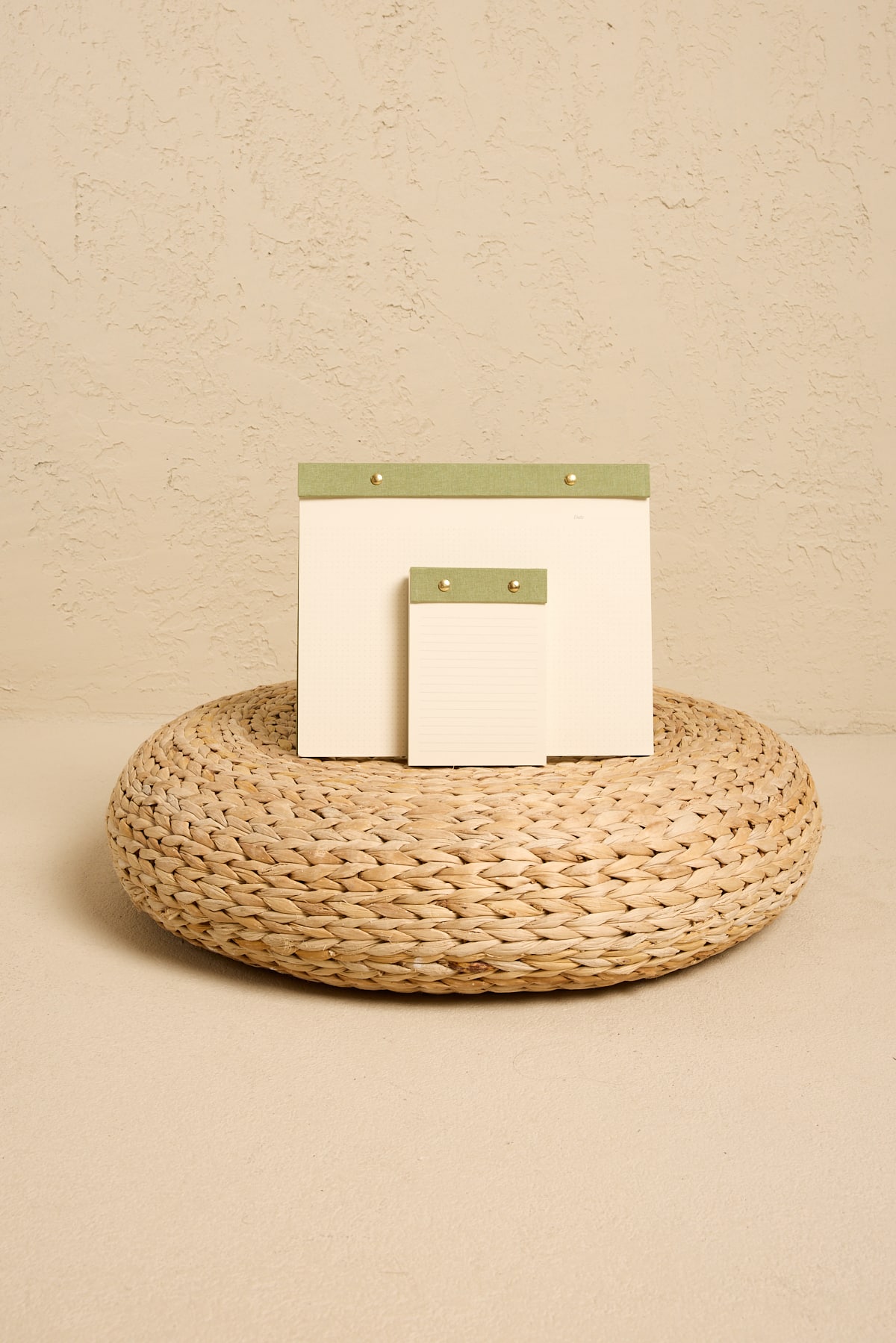 versory-acik-yesil-ikili-notepad Premium Soft Yeşil Keten Kaplama Grande & Petite Notepad 2’li Set - Görsel 1