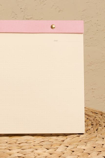 Versory pembe planlayıcı not defteri ivory mürekkebe dayanıklı kalın sayfa detayı