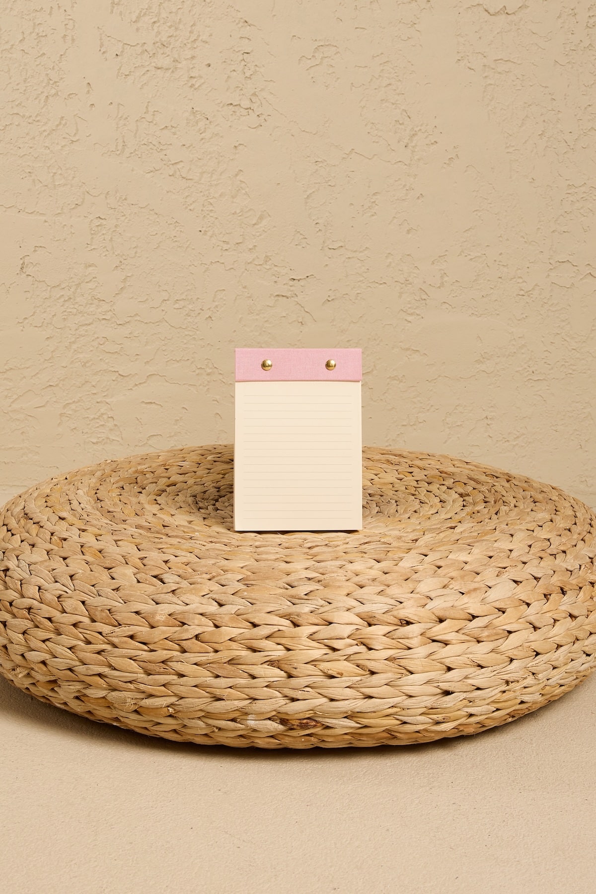 versory-pembe-notluk-on Petite Notepad Pembe Keten Kumaş Kaplama Özel Tasarım Notluk - Görsel 1