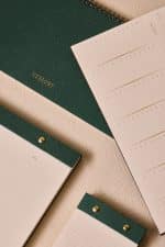 Premium Koyu Yeşil Keten Kaplama Grande & Petite Notepad + Haftalık Planlayıcı 3’lü Set - Görsel 3